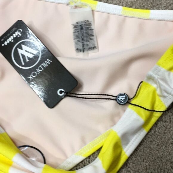 WILDFOX yellow and white stripe bikini bottoms.NWT - Picture 5 of 5